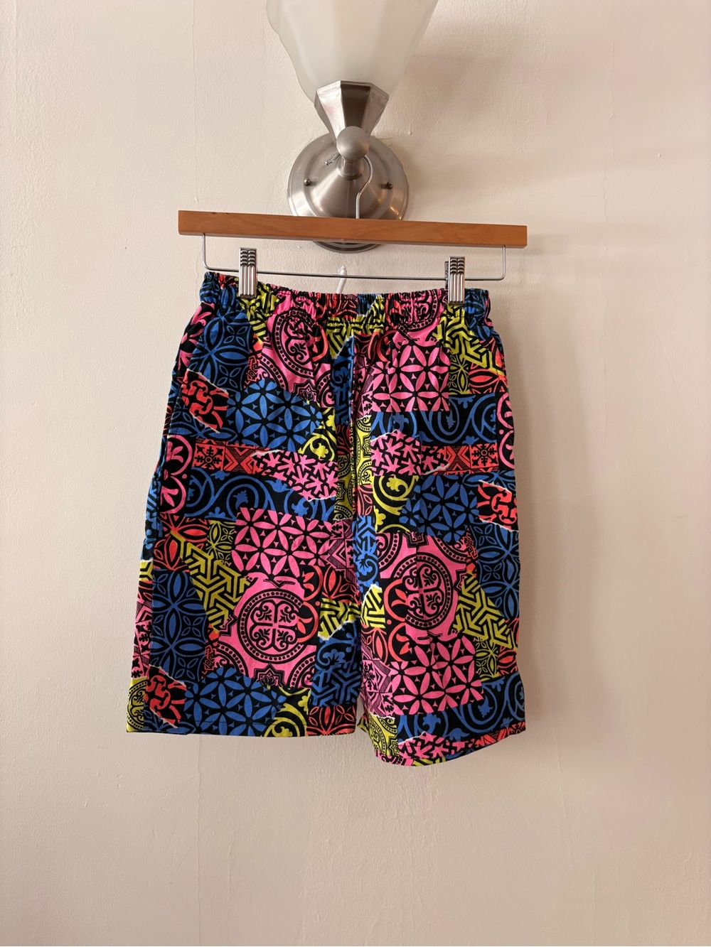 Vintage Architect Neon Geometric Print Athletic Shorts Size Medium